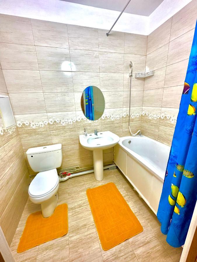 Medinahotelkz, # 70, Вид На Горы, До Арбата 15 Мин Пешком, Halal الماتي المظهر الخارجي الصورة